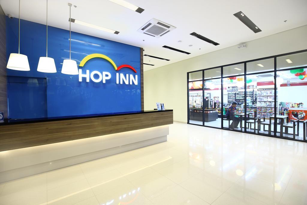 Hop Inn Hotel Ermita Manila Exterior photo